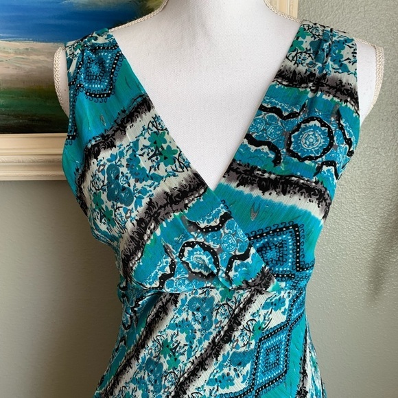 Chetta B Multicolored V-neck Asymmetrical Dress Size 4 - Picture 14 of 15